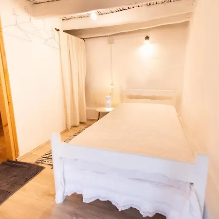 Schefflera Apt, Cretan Traditional House Apartment Kouses